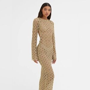 4TH‎ AND RECKLESS
Gold Metallic Knit Open Back Maxi Dress – Loz XL NWT in pkg